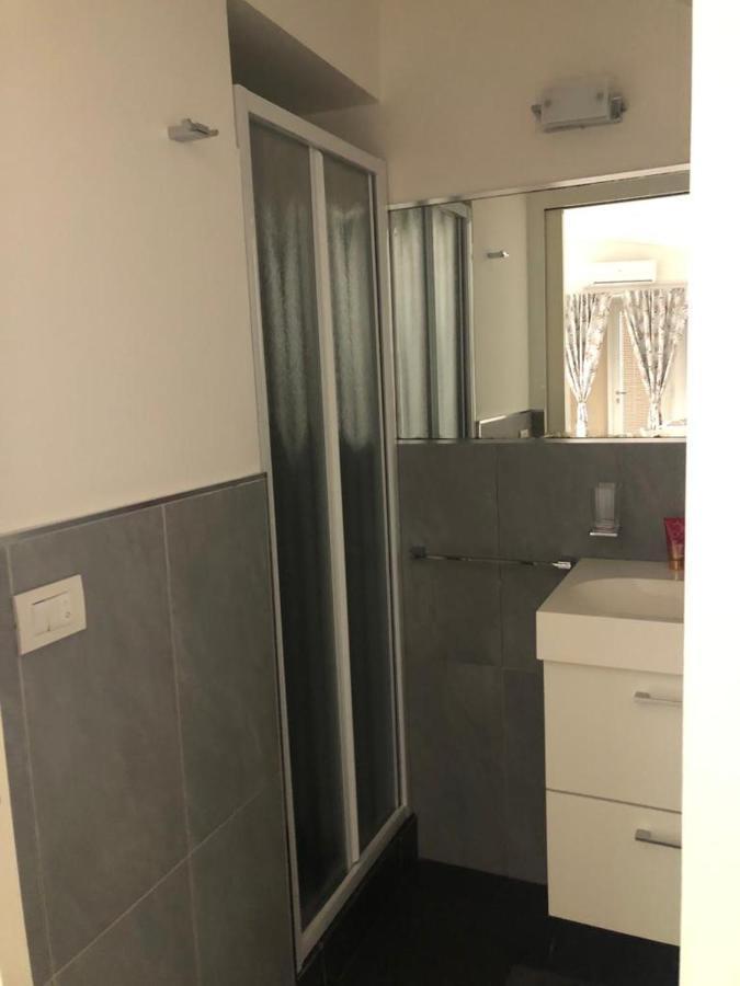 Il Porto Sicuro Apartment Бари Екстериор снимка
